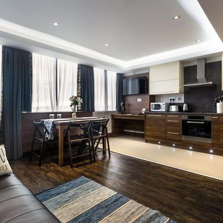 Livin' Serviced Apartments Watford  Ruang foto