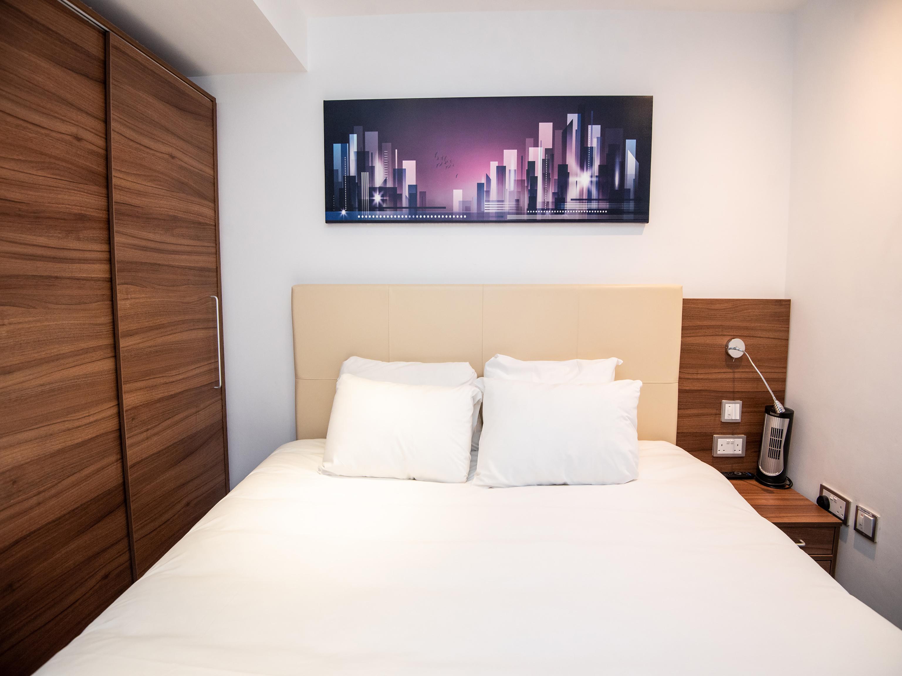 Livin' Serviced Apartments Watford  Bagian luar foto