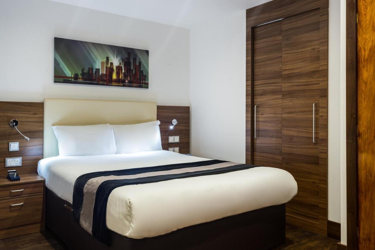 Livin' Serviced Apartments Watford  Ruang foto